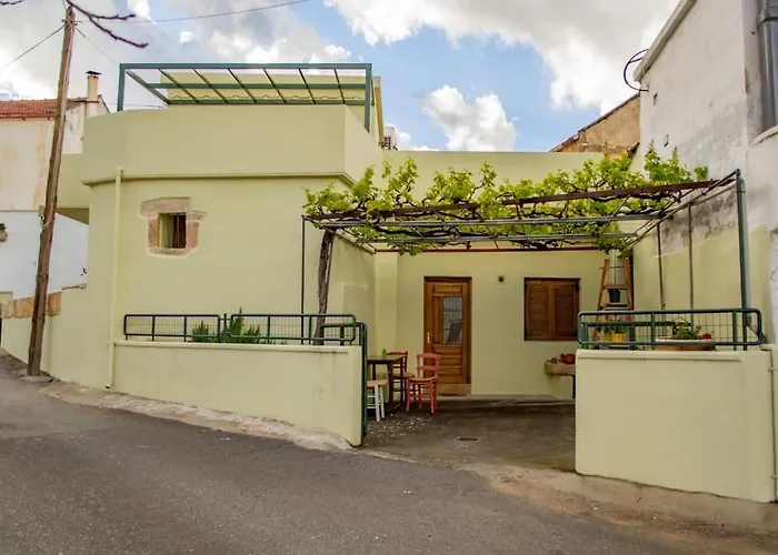 Traditional House In Fres